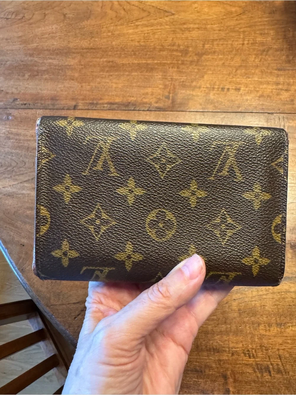 Louis Vuitton iconic louis